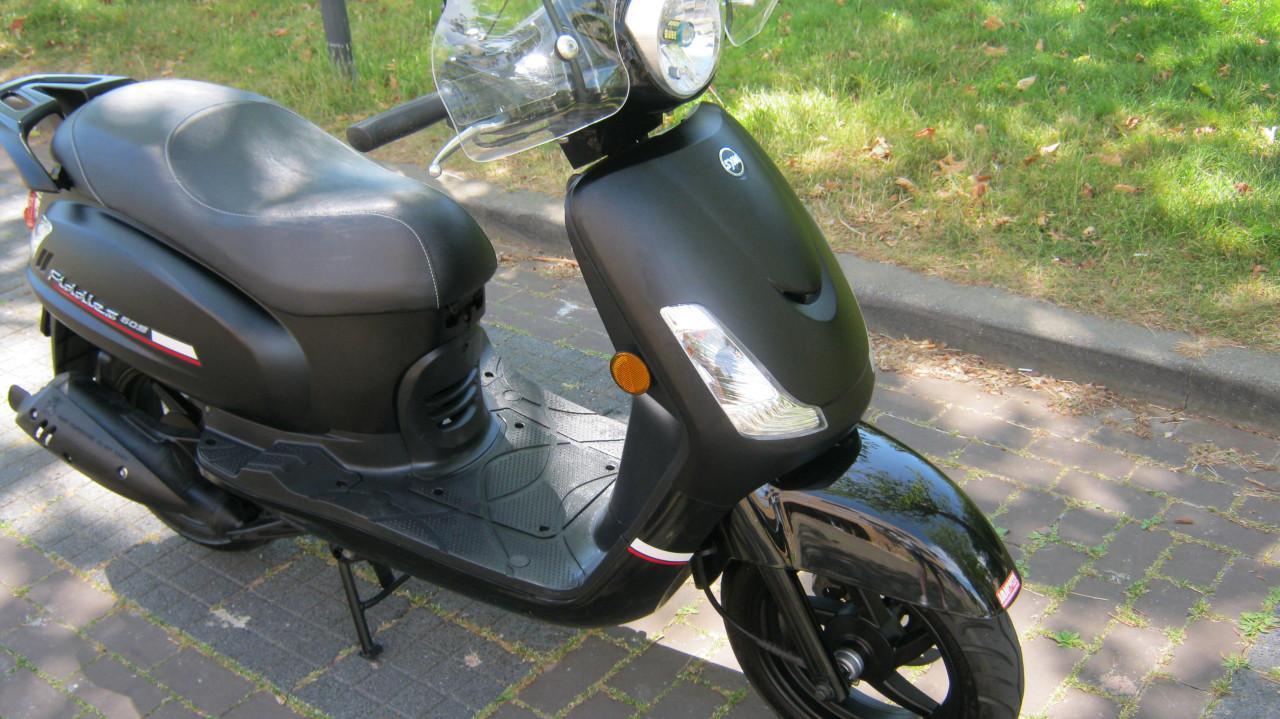 TE KOOP SYM FIDDLE UIT JUNI 2022 TYPE INJECTIE VOOR 950 EURO