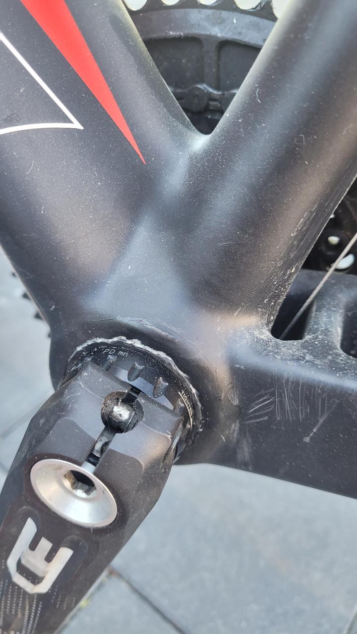 Basso Astra carbon frame schade