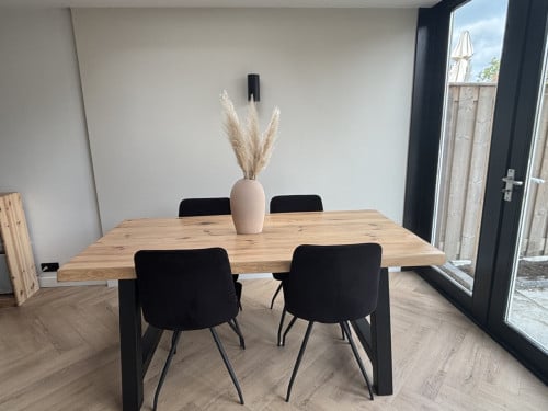 Eettafel, boomstamtafel