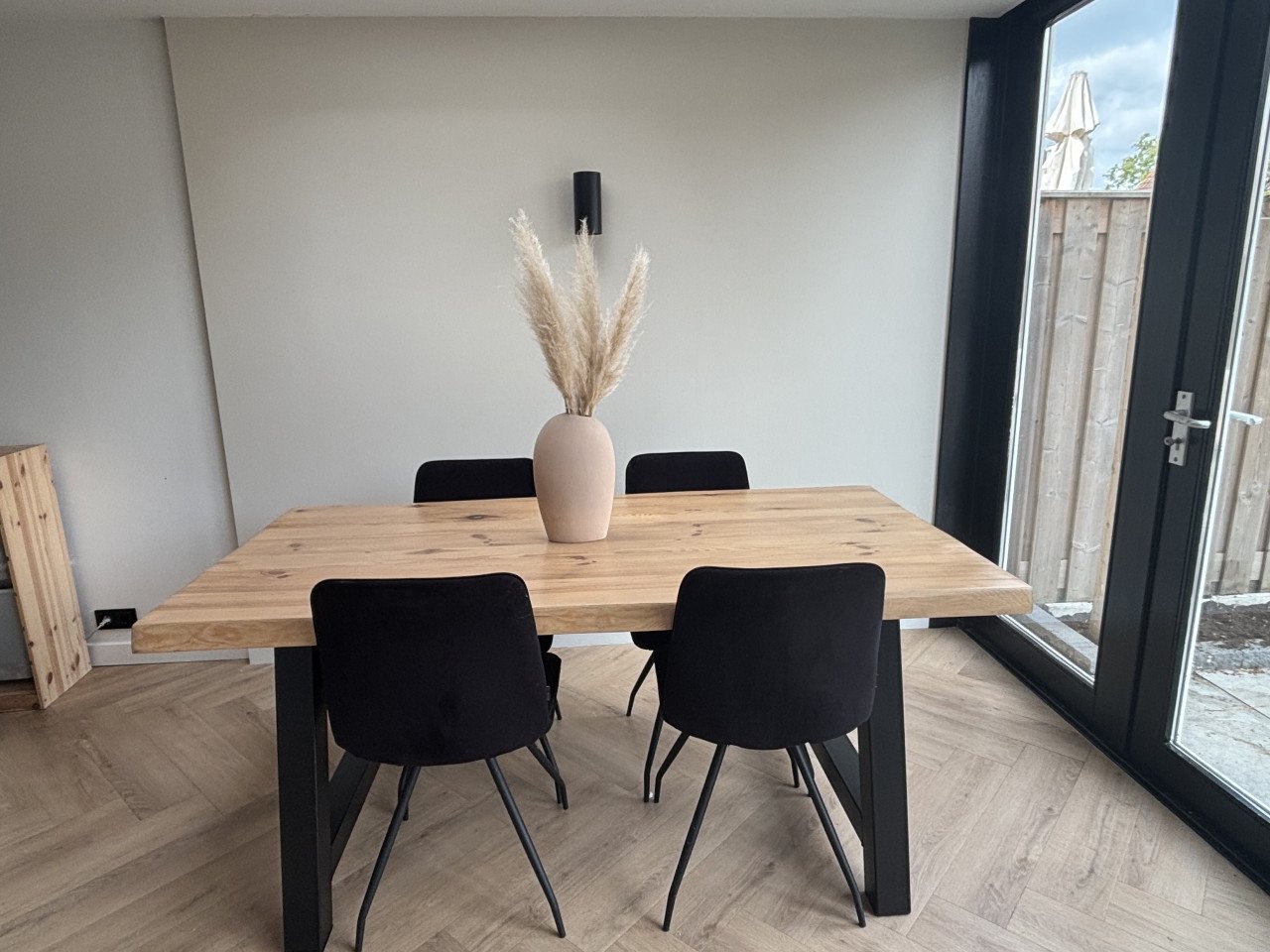 Eettafel, boomstamtafel