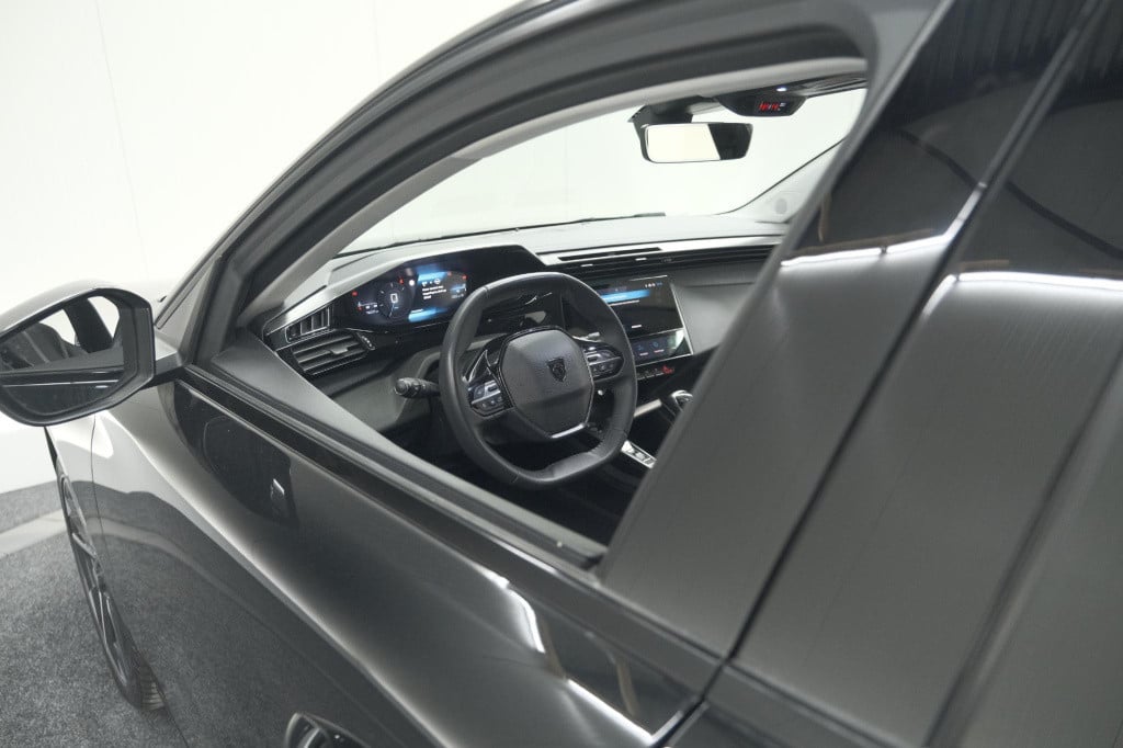 Peugeot 308 puretech 130 allure | camera | navigatie | parkeersensoren | ap
