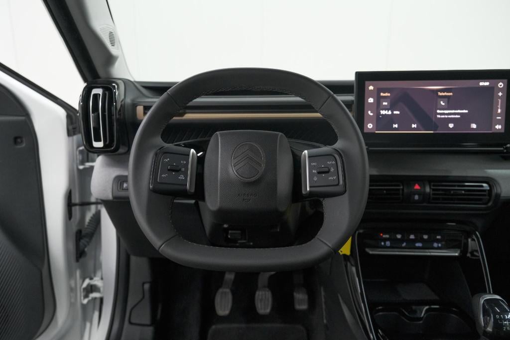 Citroen C3 Aircross 1.2 turbo 100pk plus | camera | parkeersensoren | apple