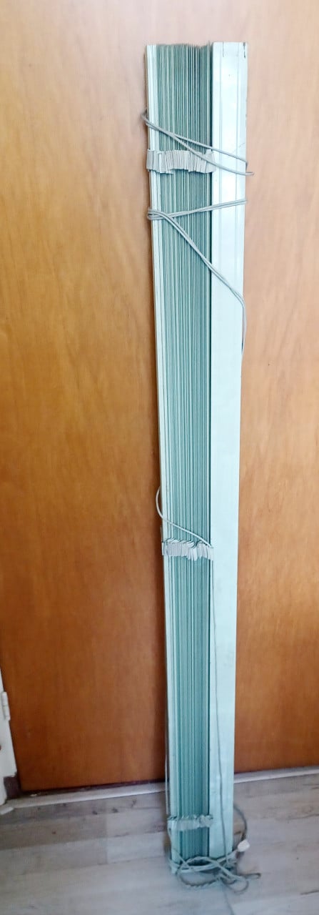 Luxaflex, zacht groene kleur.