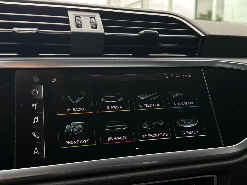 Audi Q3 35 tfsi * panoramadak * leer * camera * virtual cockpit