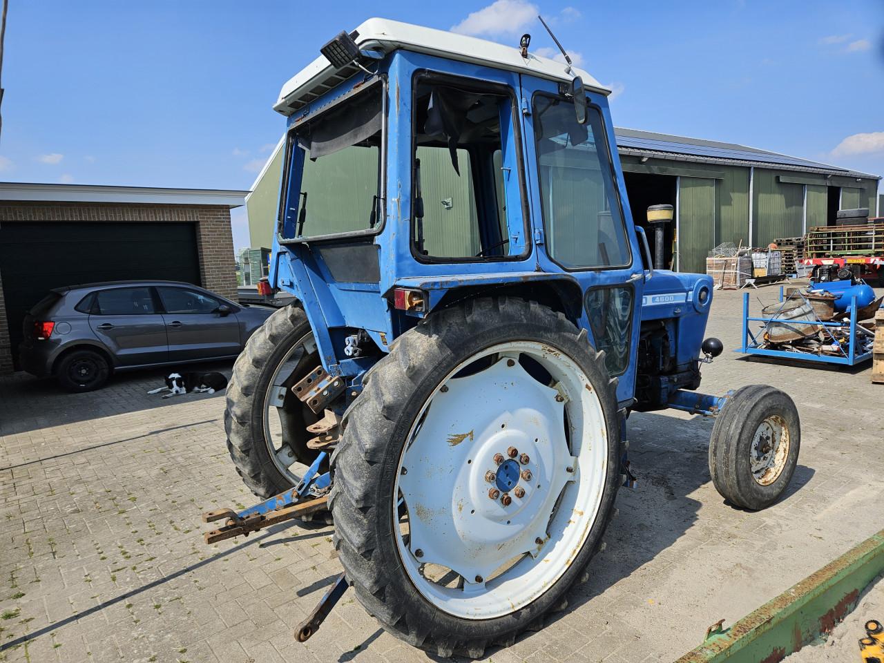 Ford 4600