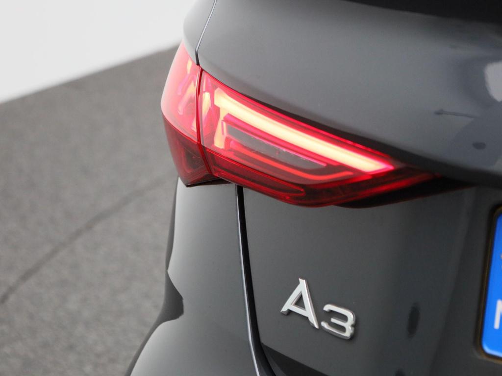 Audi A3 limousine 30 tfsi pro line | automaat | apple carplay / android aut