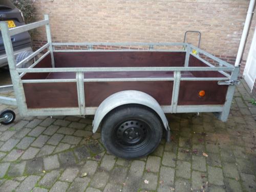 TE KOOP ONGEREMDE ENKELASSER