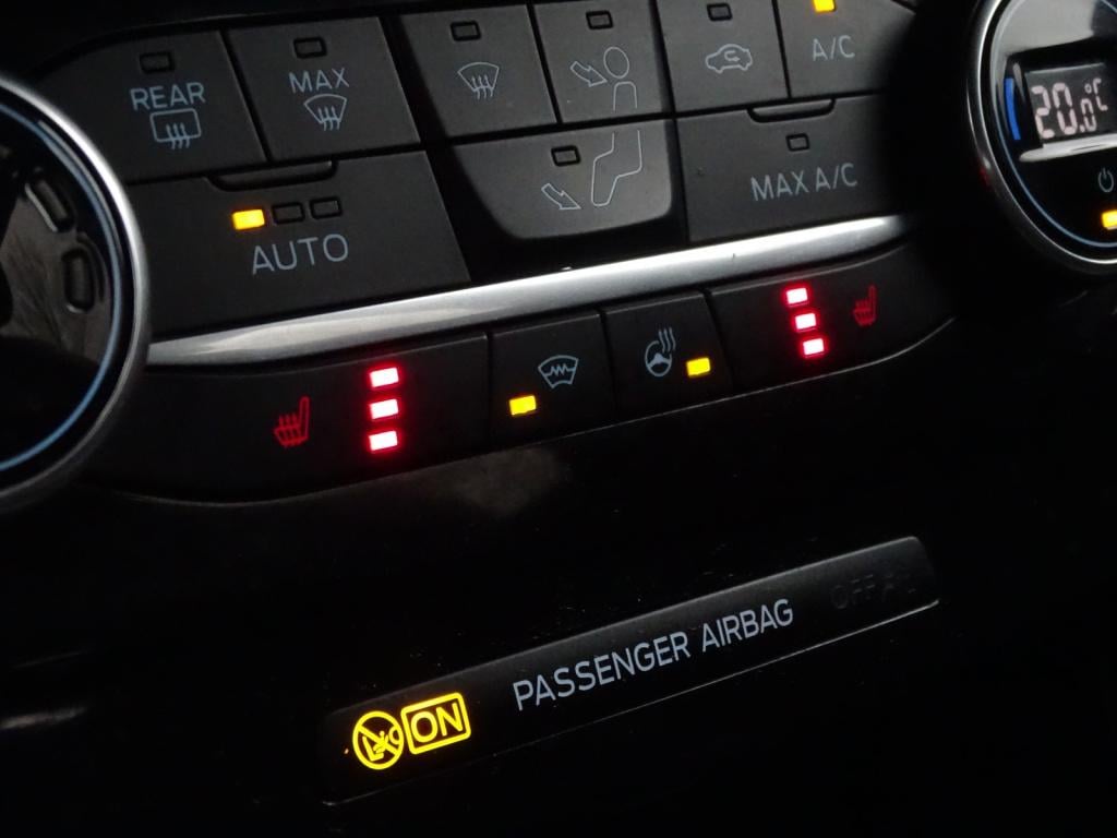 Ford Puma 1.0 ecoboost hybrid st-line x first edition