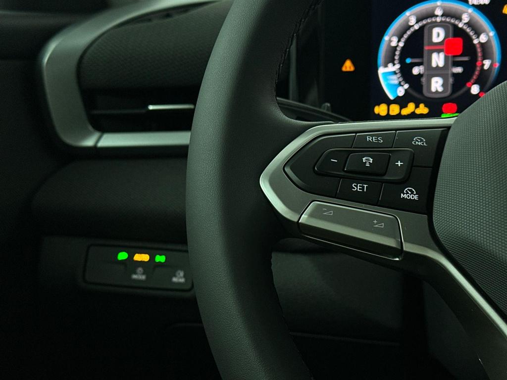 Volkswagen T-roc 1.5 etsi limited edition