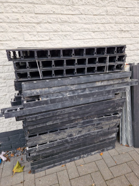 Borderrand Kunststof zwart 45x1000mm (145 stuks)
