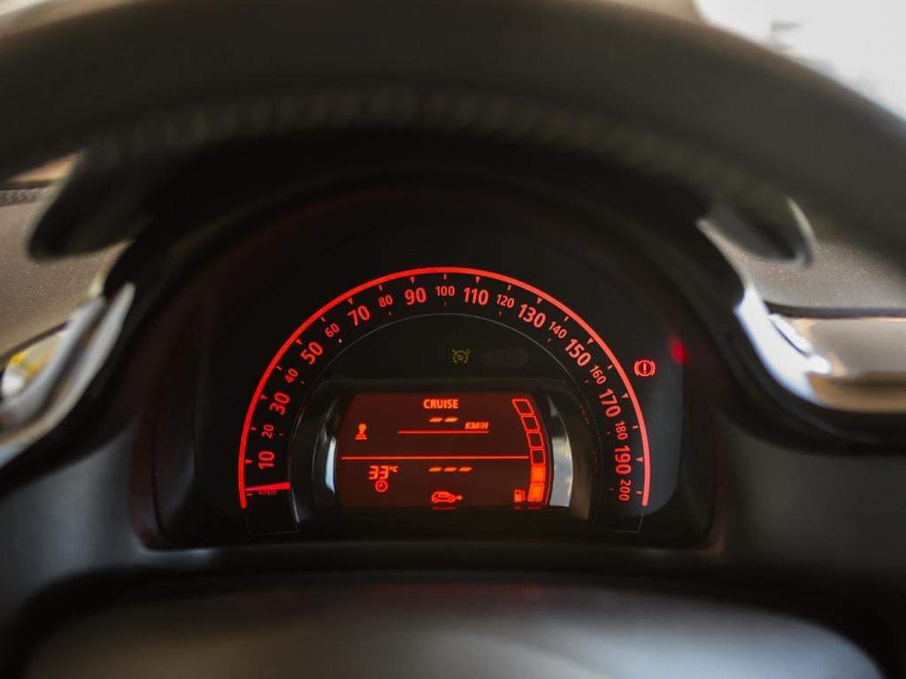 Renault Twingo 1.0 sce 70pk limited | park. sensoren | airco | bluetooth | 