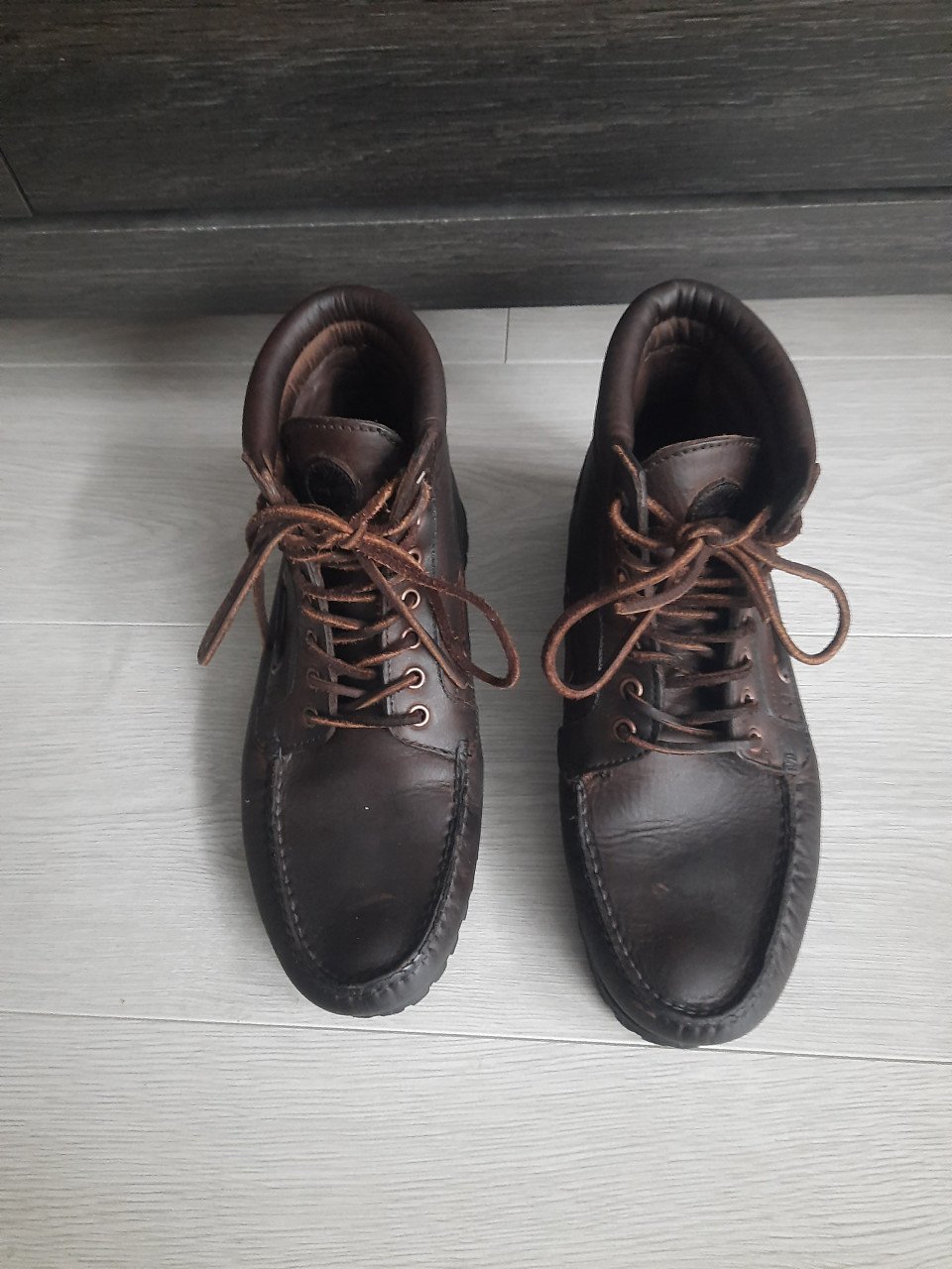 Timberland lederen schoenen bijna nieuw nieuwprijs € 189,- Nu maar € 89,-