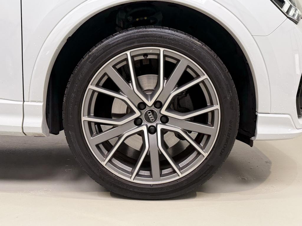 Audi Q3 45 tfsi e hybrid 245pk s edition | zwart optiek