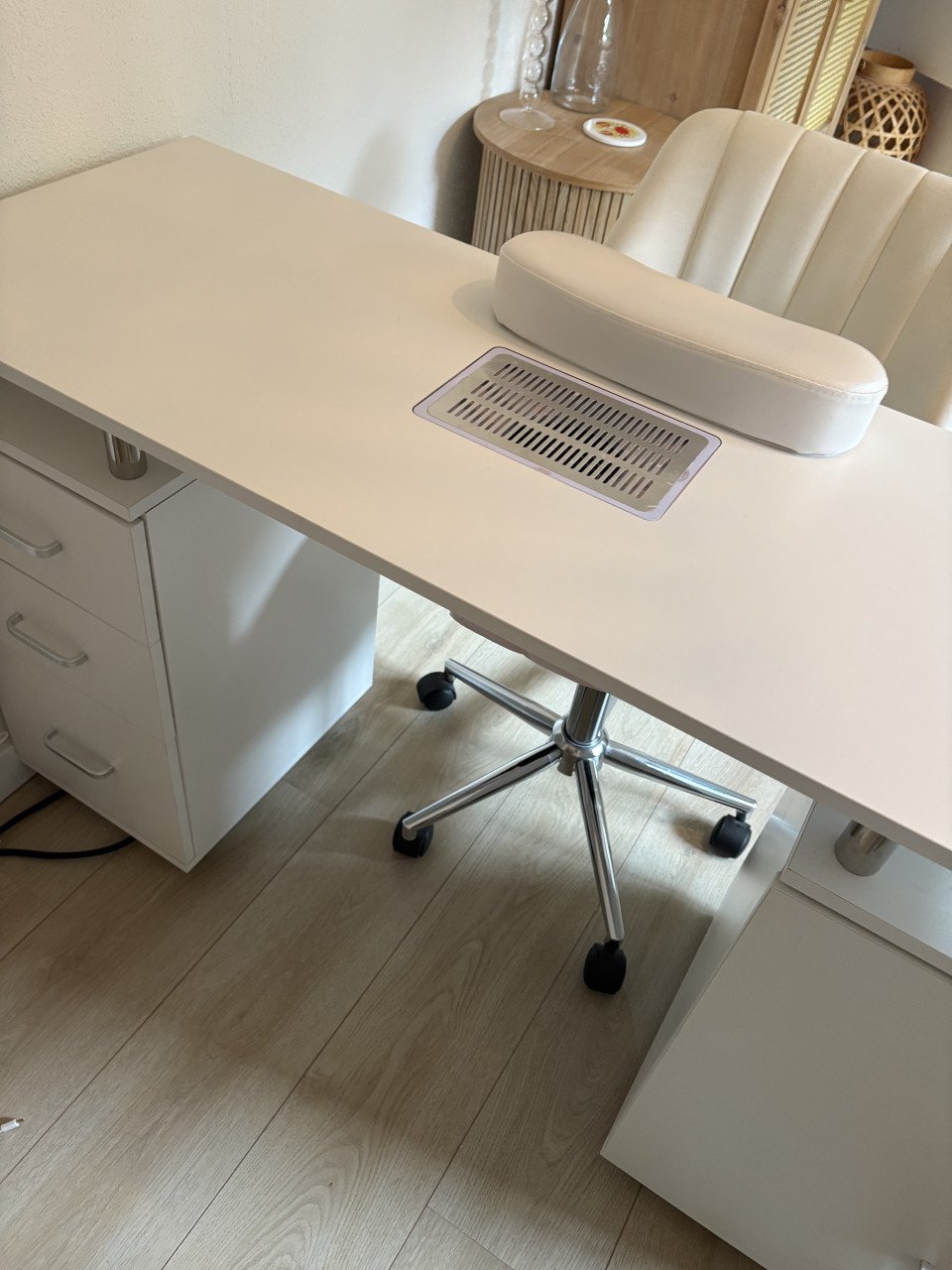 Nagelstudio tafel met afzuiging