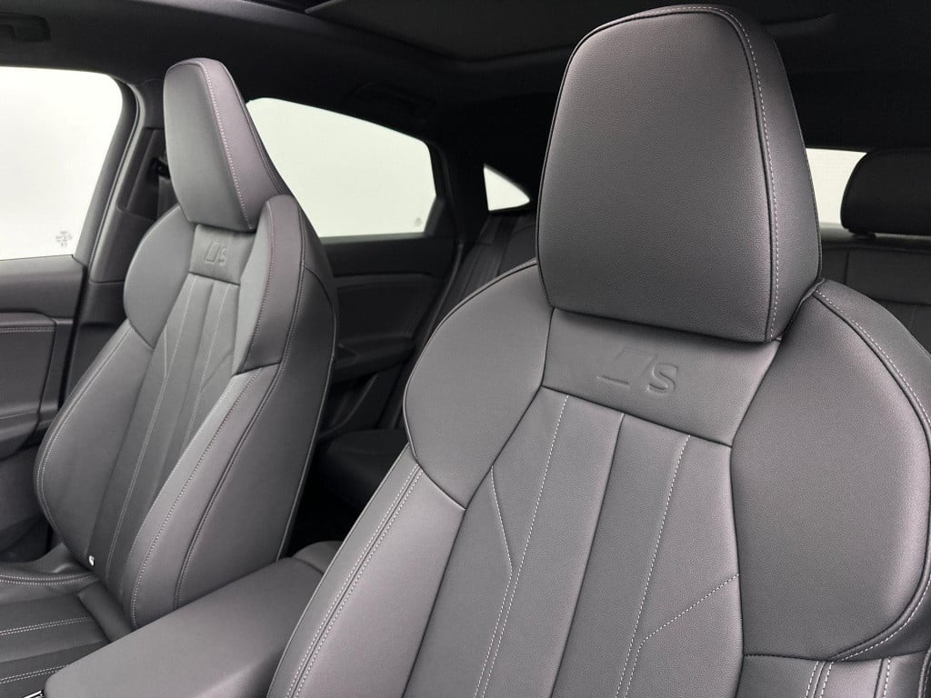 Audi Q6 E-tron sportback s edition e-tron perf 100kwh 225 kw / 306 pk sport