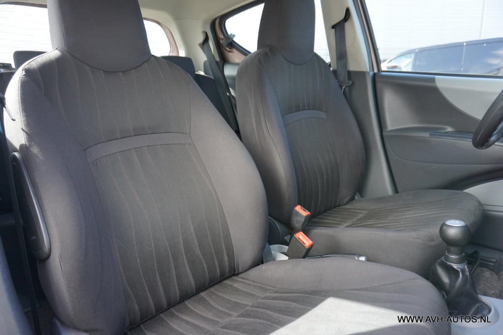 Nissan Pixo 1.0 acenta