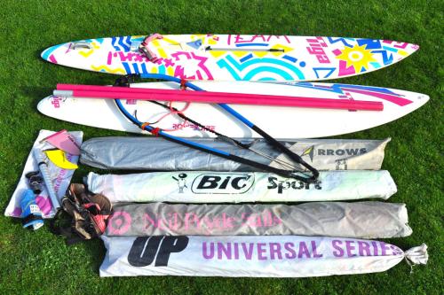 Tiga zeer complete windsurfset