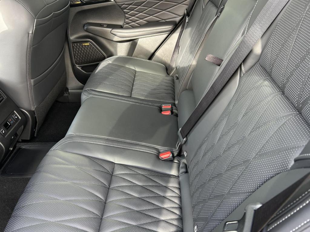 Mitsubishi Outlander 2.4 phev black edition