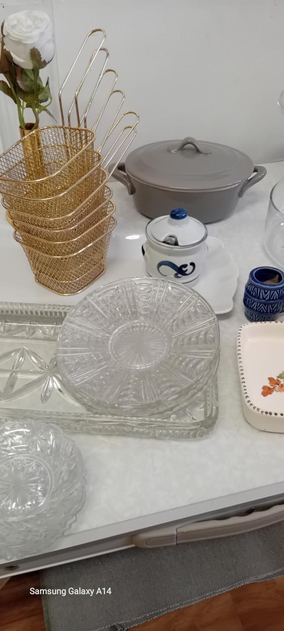 Brocant servies en leuke dingen