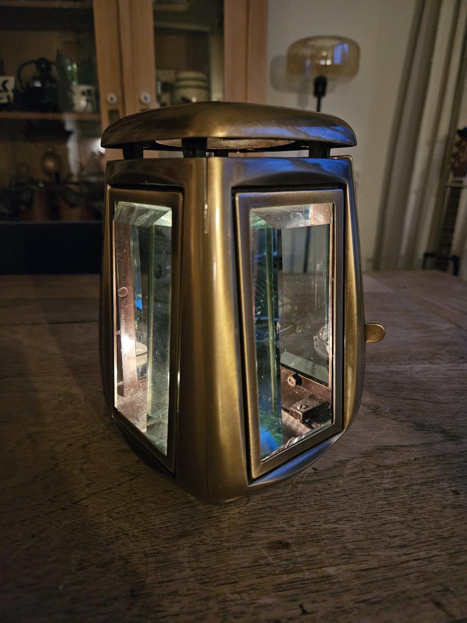 Prachtige nieuwe messing graflantaarn of graflicht