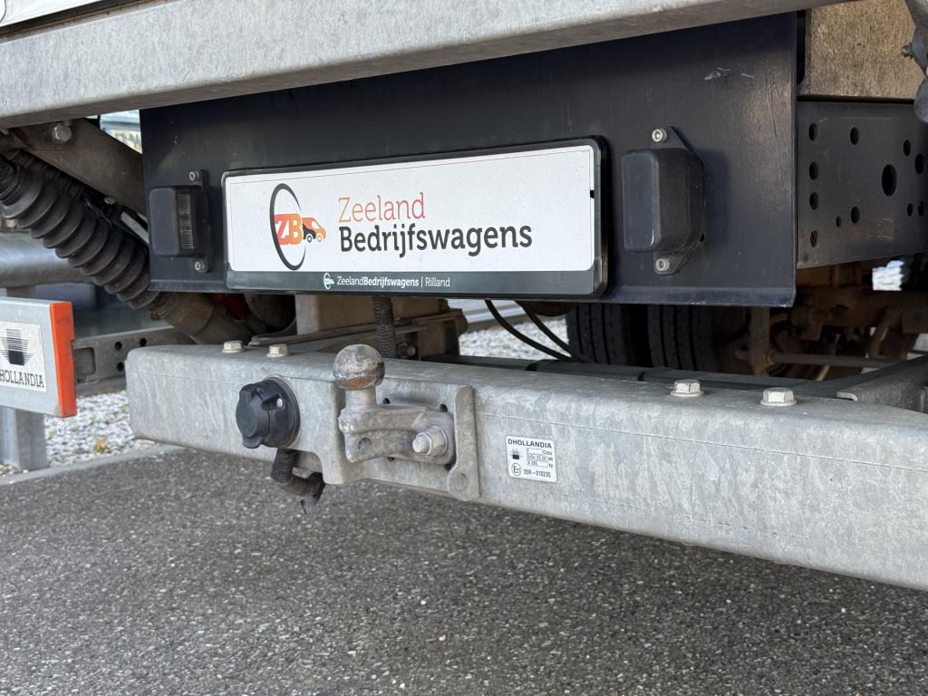 Iveco Daily 35c18h 3.0 bakwagen met laadklep | zijdeur | trekhaak | dubbel 