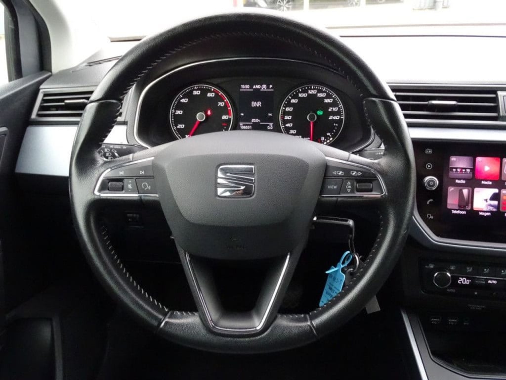 Seat Arona 1.0 tsi xcellence business intense trekhaak