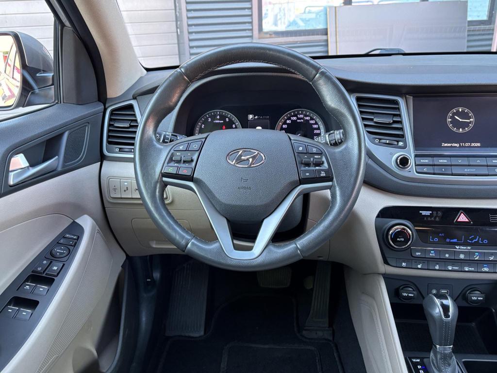 Hyundai Tucson 1.6 t-gdi premium 4wd automaat incl. trekhaak + panodamadak!