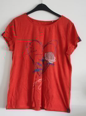 Rode shirt hart en bloemen maat xl