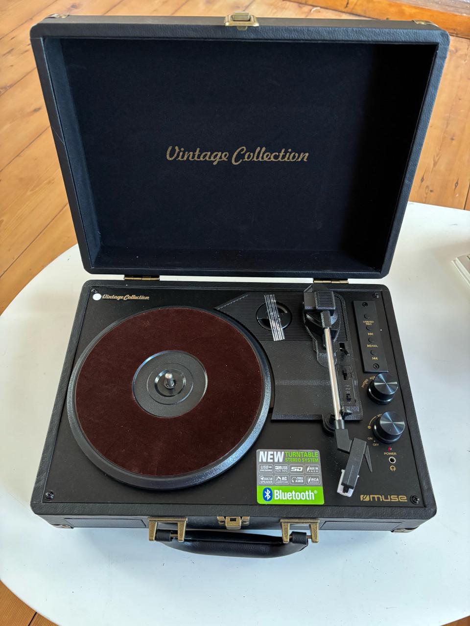 Muse MT-103GD kofferplatenspeler – nieuw in doos