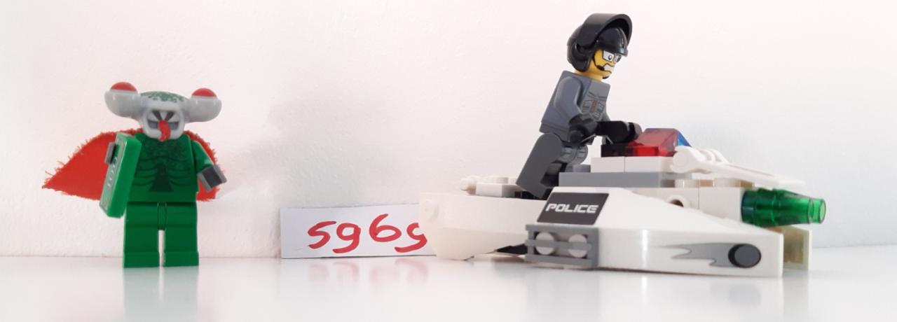 LEGO Space Police 5969: De ontsnapping van Squidman