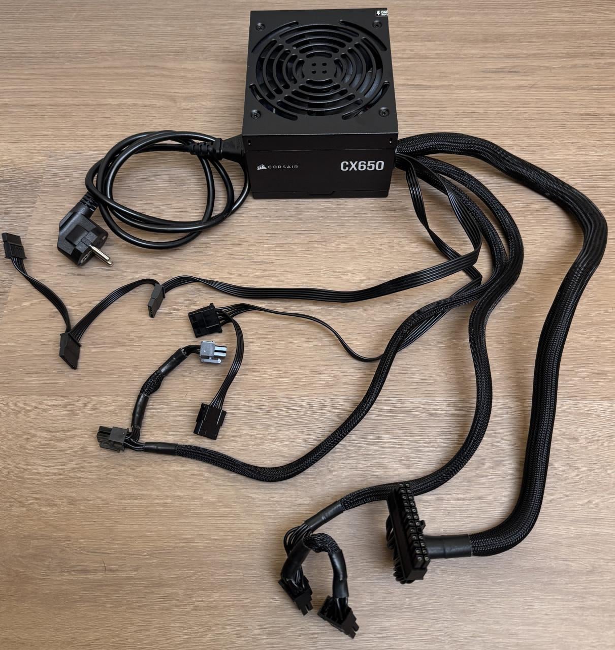 Corsair CX650 650W | 80 PLUS Bronze