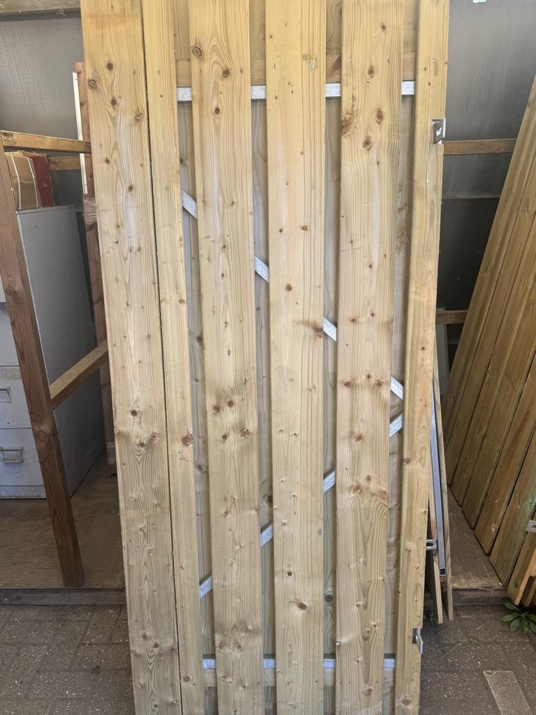 Tuinpoort 82x195cm geïmpregneerd op staalframe