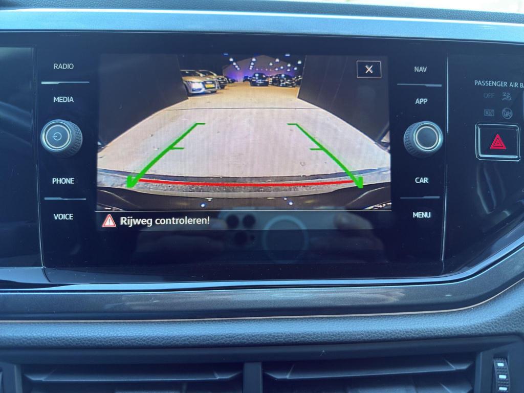 Volkswagen Polo 1.0 tsi style | camera | parkeersensors | airco (automatisc