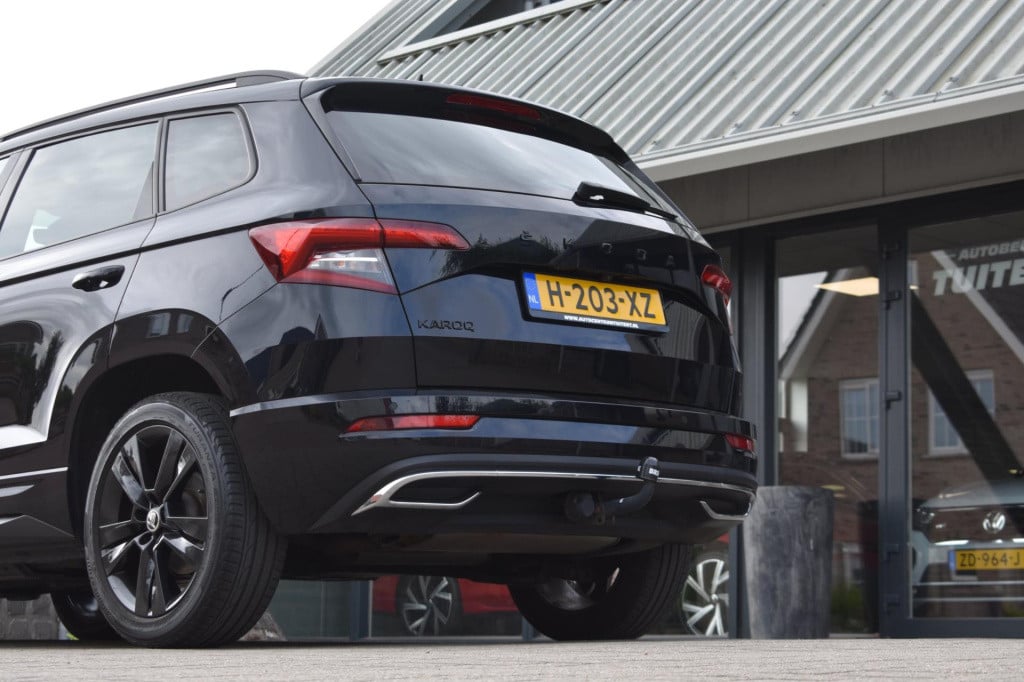 Skoda Karoq 1.5 tsi act sportline | trekhaak | camera | nap | virtual cockp