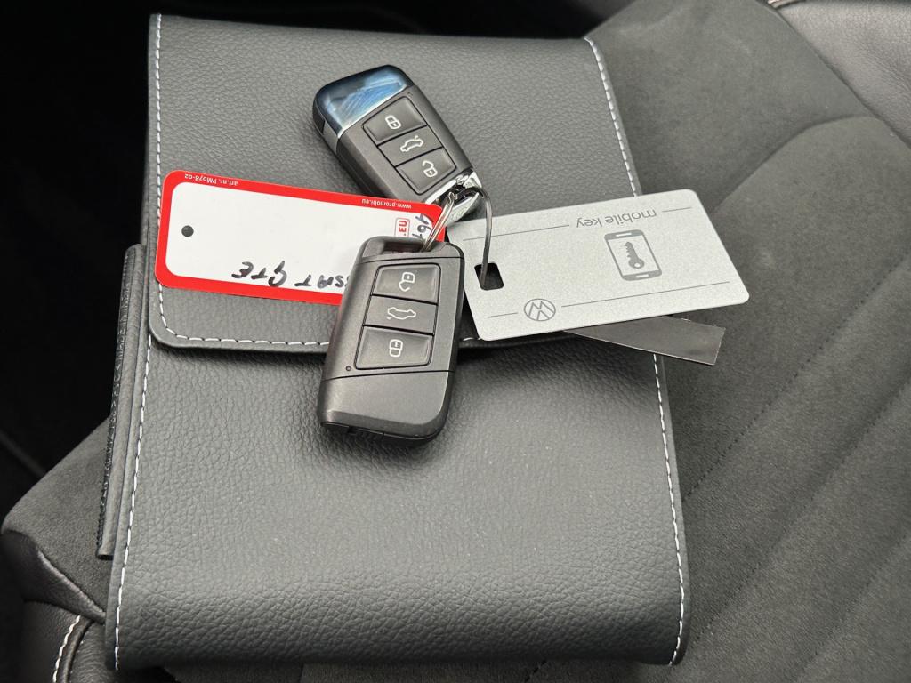 Volkswagen Passat variant 1.4 tsi phev gte | panoramadak | virtual cockpit 