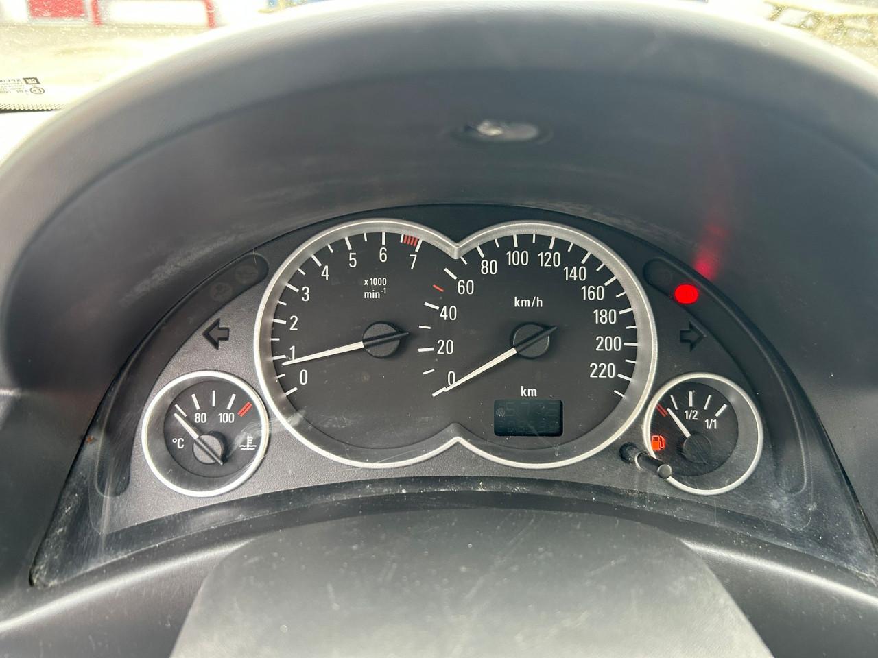 Opel Corsa 1.2-16V Elegance Mooie Auto! Veel voor Weinig!