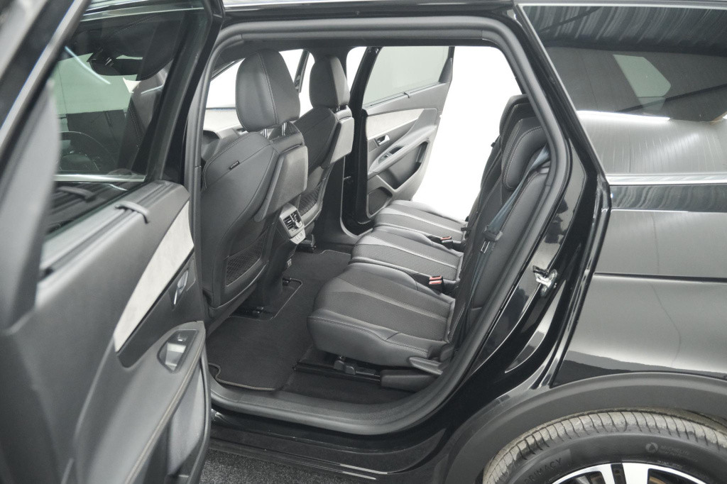 Peugeot 5008 hybrid 136 e-dcs6 gt | camera | dodehoekdetectie | navigatie |