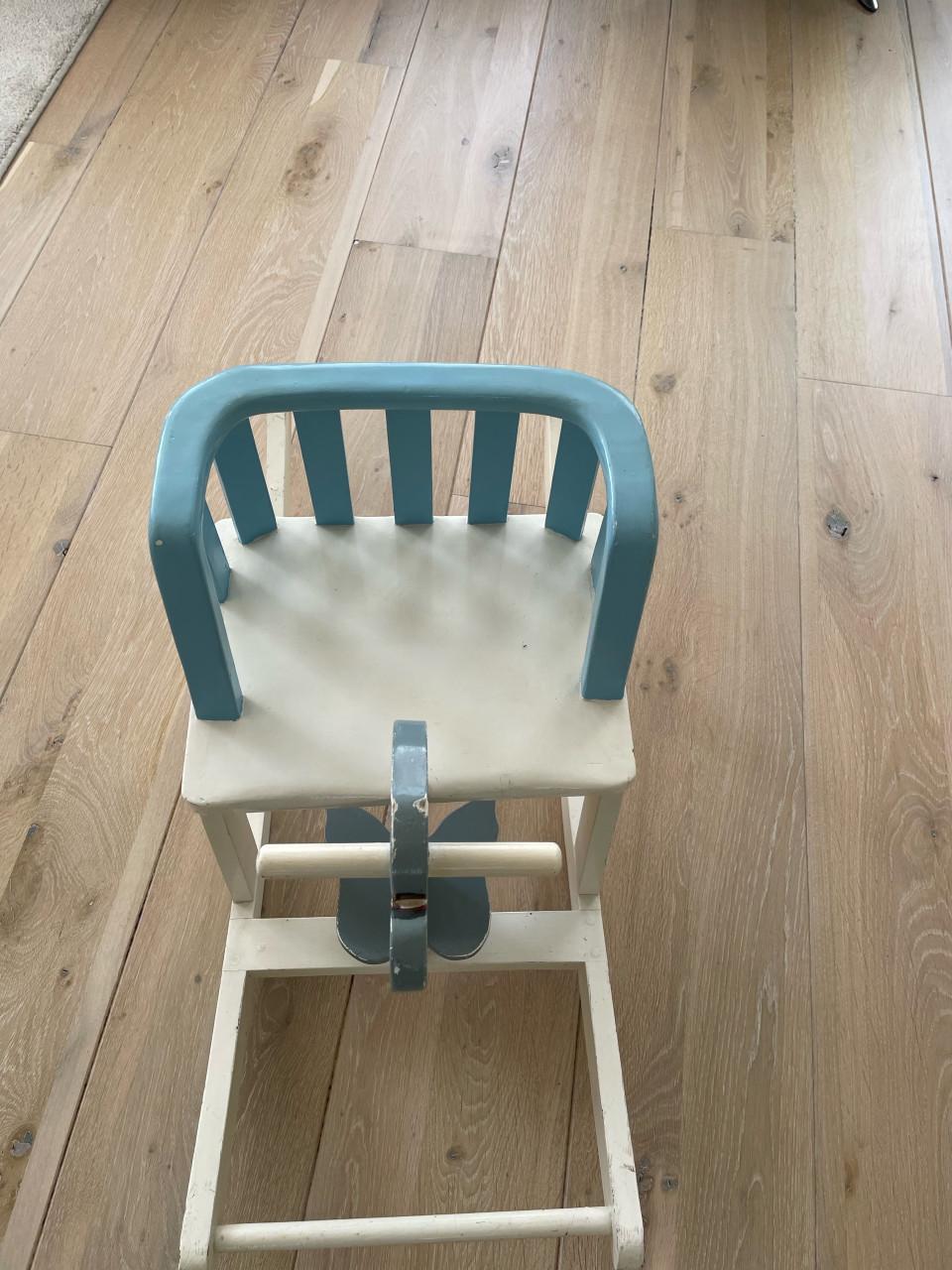 Unieke houten hobbeldolfijn