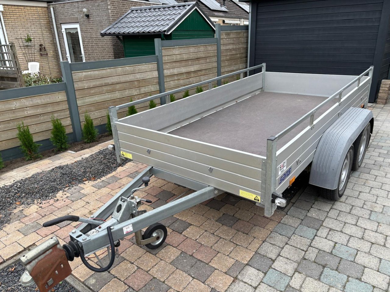 Aanhangwagen Saris