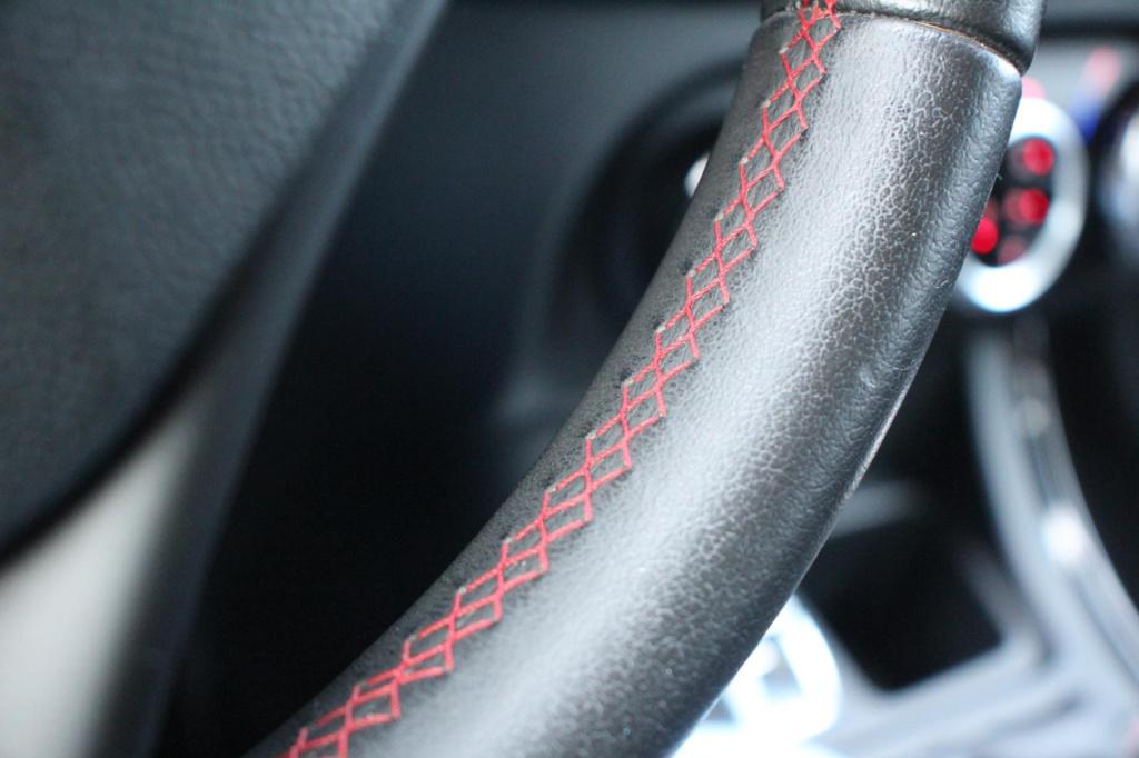 Alfa Romeo Giulietta 1.4 t turbo turismo - leder - sportiva - stoel verw - 