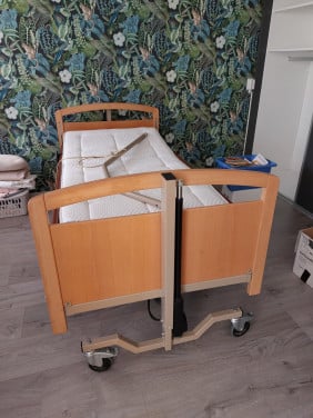 Elektrische hoog laag bed