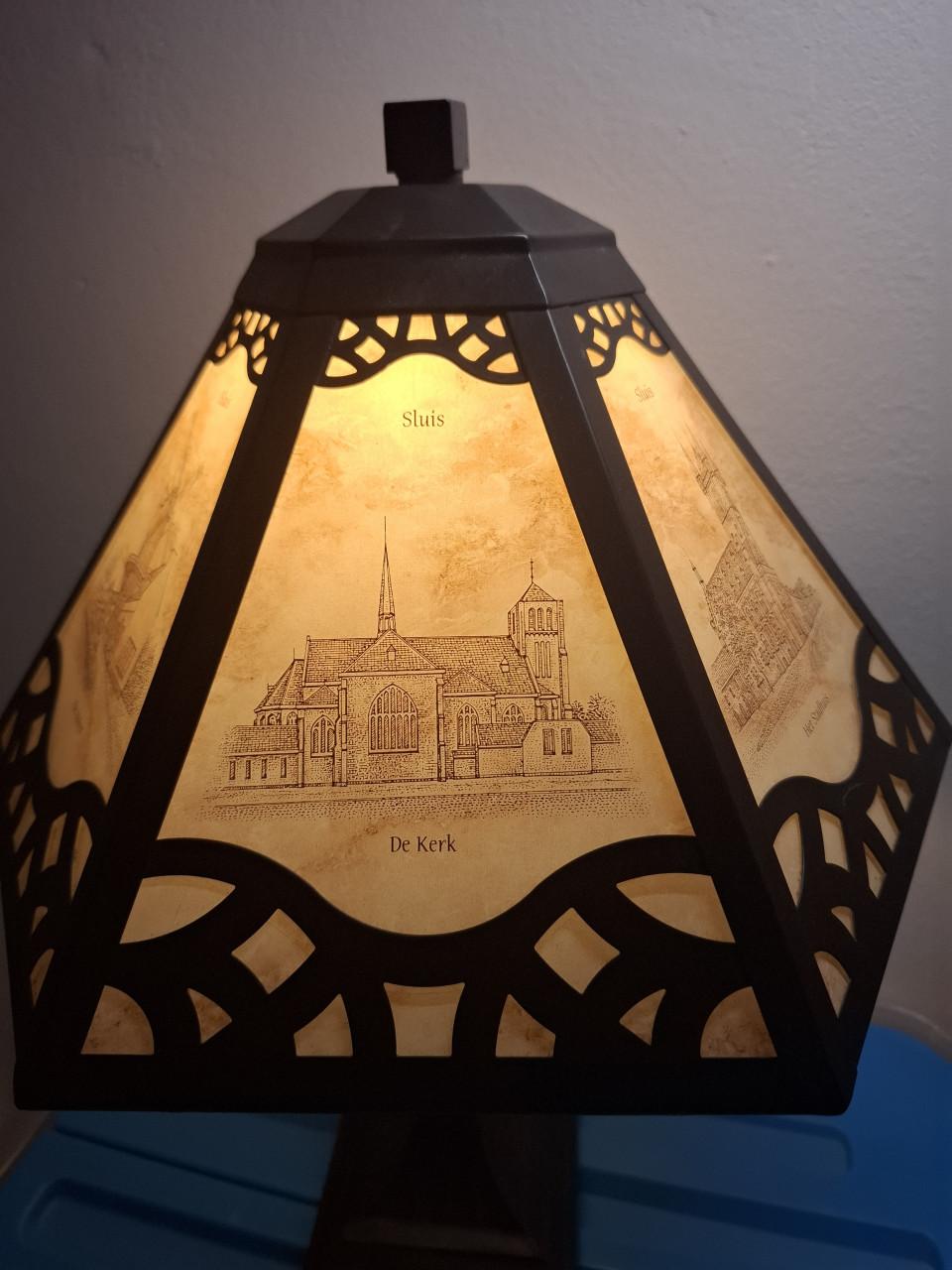 Lamp sluis