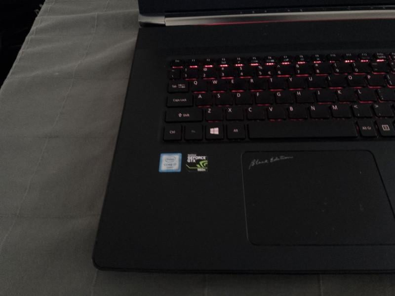 Game Laptop-Acer V-Nitro-17,3inch Full HD-i7-SSD-W11-Office2019-Nieuwe Accu