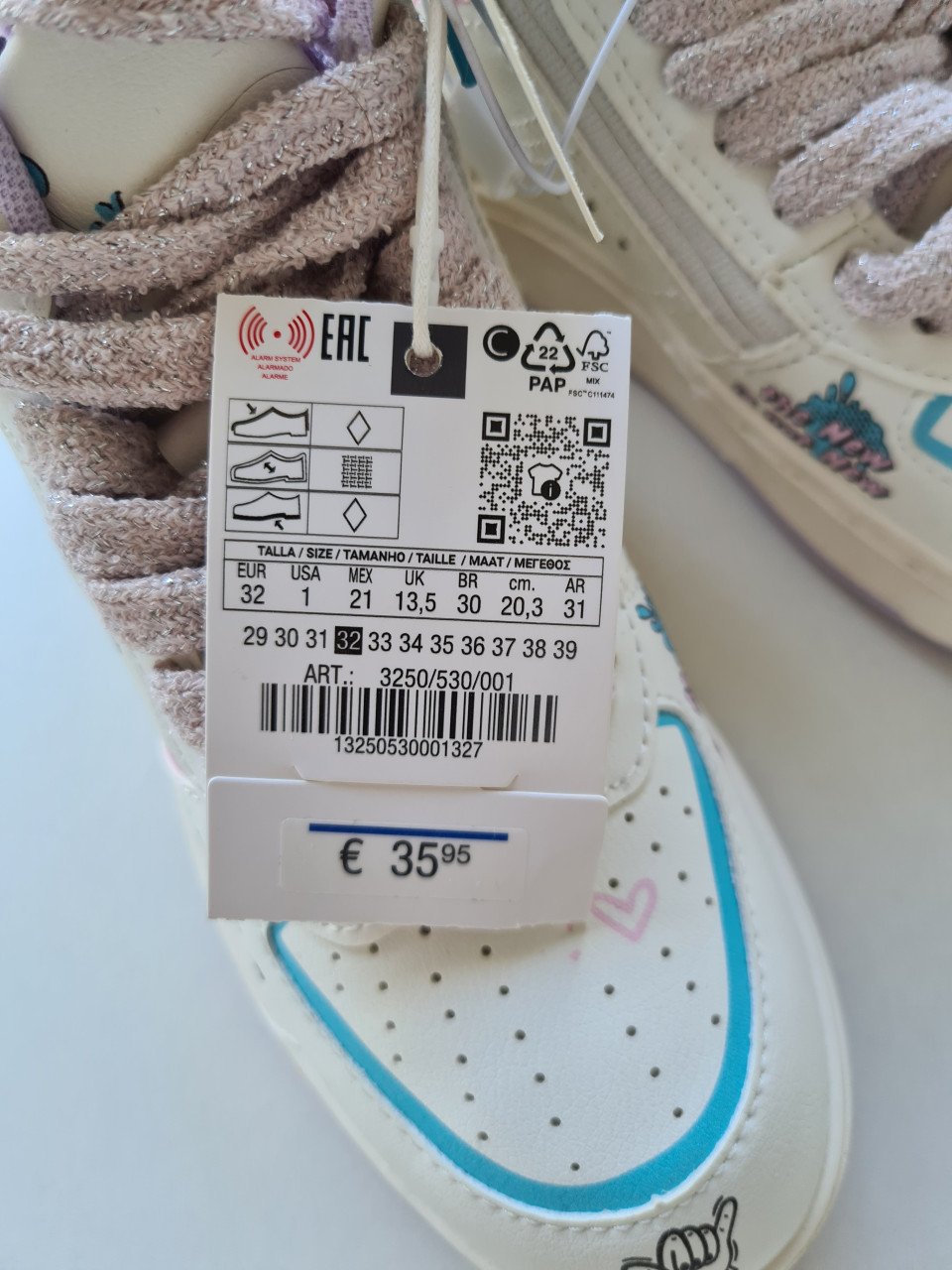 Nieuwe witte veter / rits half hoge sneakers met opdruk Zara  Maat 32