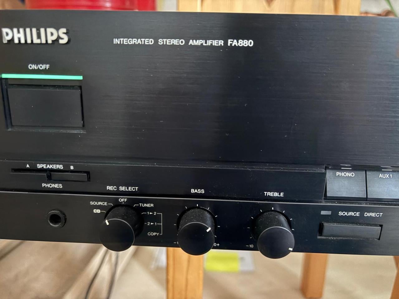 Philips FA 880 versterker