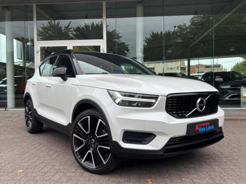 Volvo XC40 1.5 t4 211pk r-design|trekhaak|carplay|navi|21