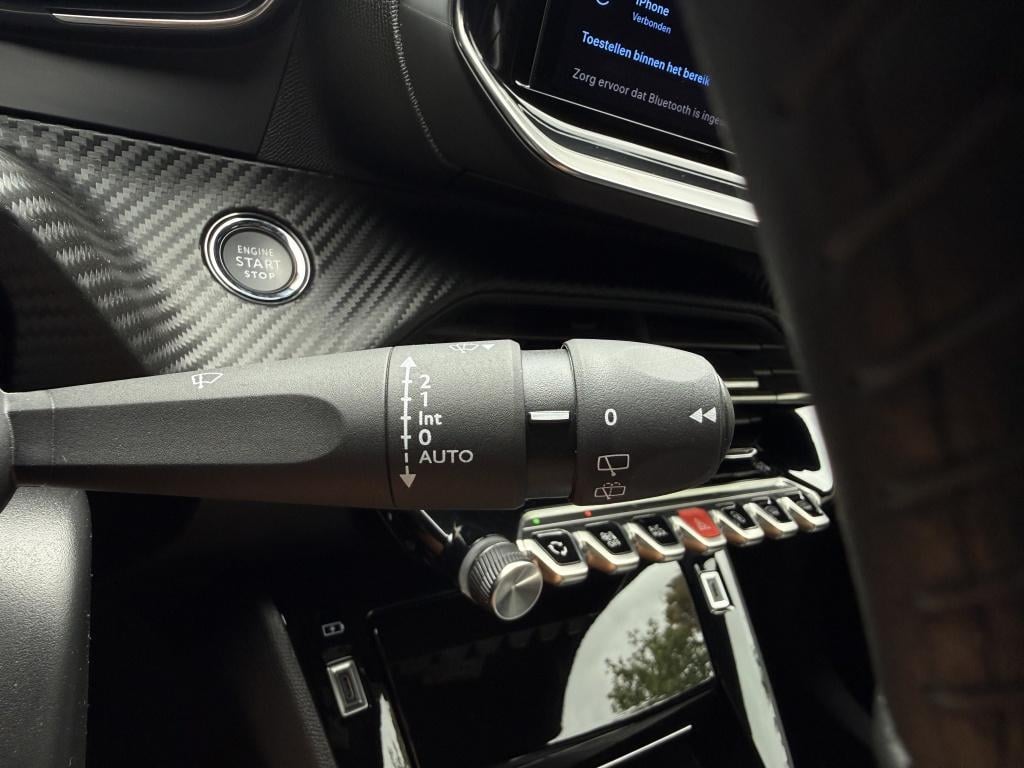 Peugeot 2008 1.2 puretech allure
