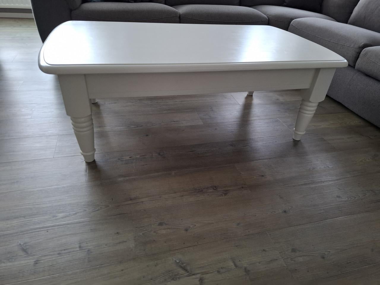 Eiken houten tafel, wit.