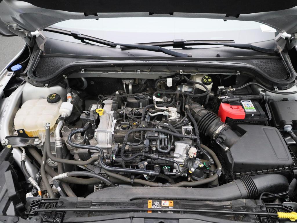 Ford Focus 1.0 ecoboost hybrid titanium style | airco | apple carplay / and