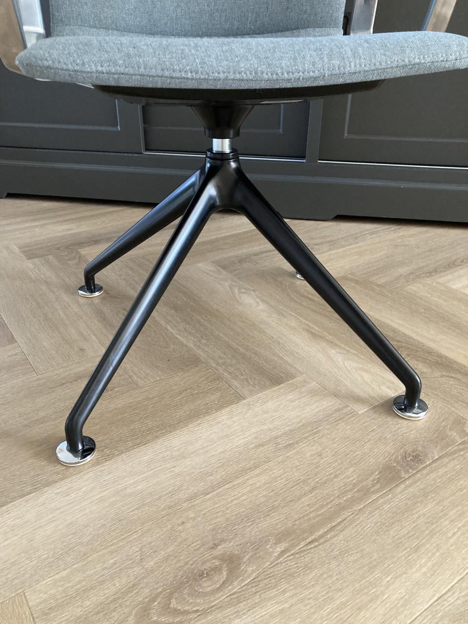 Ahrend Well (bureau) stoel design